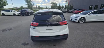 2023 Chevrolet Bolt EV - image 7