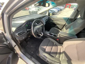 2023 Chevrolet Bolt EV - image 6