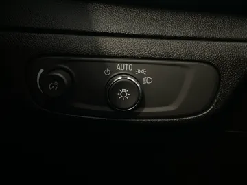 2023 Chevrolet Bolt EUV - image 19