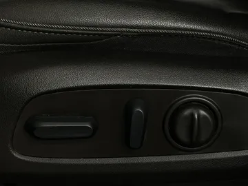 2023 Chevrolet Bolt EUV - image 26
