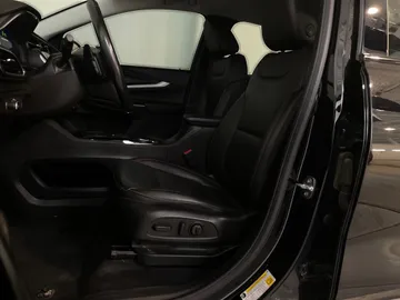 2023 Chevrolet Bolt EUV - image 3