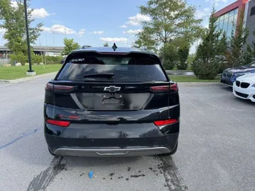 2023 Chevrolet Bolt EUV - image 6