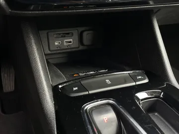 2023 Chevrolet Bolt EUV - image 27
