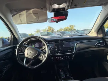 2023 Chevrolet Bolt EUV - image 9