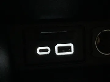 2023 Chevrolet Bolt EUV - image 27