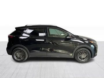 2023 Chevrolet Bolt EUV - image 2