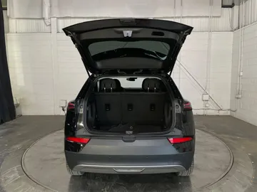 2023 Chevrolet Bolt EUV - image 13