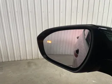 2019 Chevrolet Bolt EV - image 18