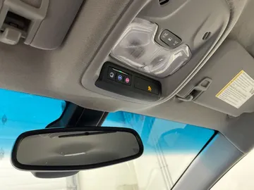 2021 Chevrolet Bolt EV - image 15