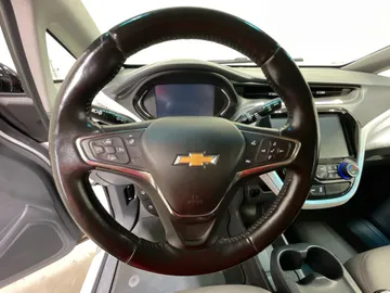 2021 Chevrolet Bolt EV - image 20