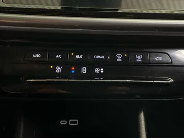 2023 Chevrolet Bolt EUV - image 23