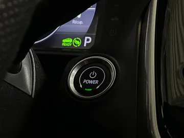 2023 Chevrolet Bolt EUV - image 24