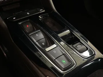 2023 Chevrolet Bolt EUV - image 28