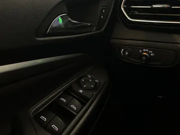 2023 Chevrolet Bolt EUV - image 22