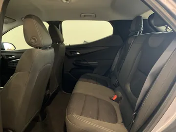 2023 Chevrolet Bolt EUV - image 11