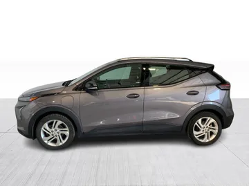 2023 Chevrolet Bolt EUV - image 4