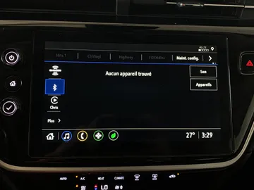 2023 Chevrolet Bolt EUV - image 25