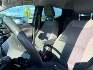 2023 Chevrolet Bolt EUV - image 8