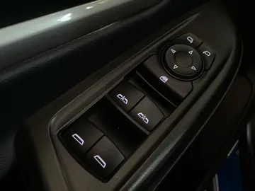 2022 Chevrolet Bolt EUV - image 29