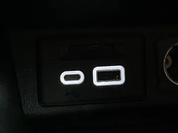 2022 Chevrolet Bolt EUV - image 32