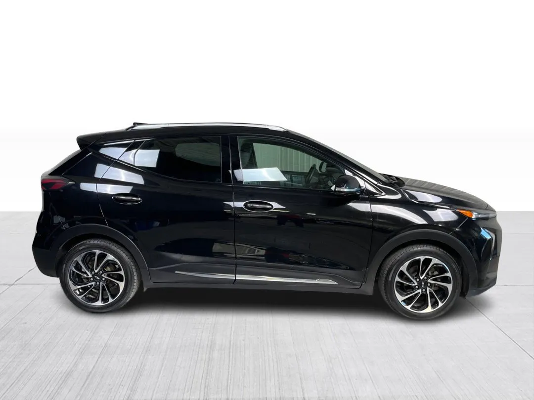 2022 Chevrolet Bolt EUV for sale - photo 2