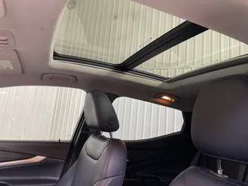 2022 Chevrolet Bolt EUV - image 6