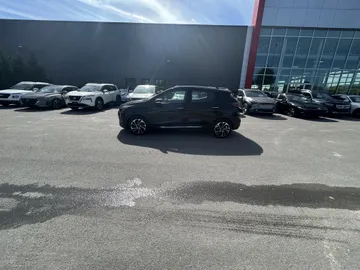 2022 Chevrolet Bolt EUV - image 4