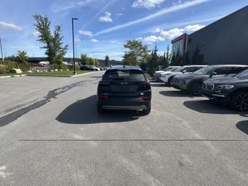 2022 Chevrolet Bolt EUV - image 6