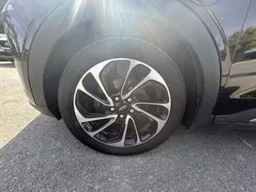 2022 Chevrolet Bolt EUV - image 7