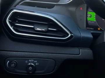 2022 Chevrolet Bolt EUV - image 32