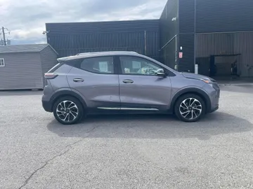 2023 Chevrolet Bolt EUV - image 6