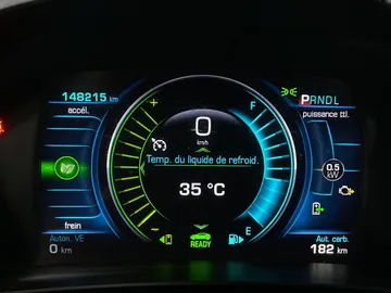 2018 Chevrolet Volt - image 17