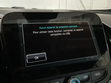 2018 Chevrolet Volt - image 7