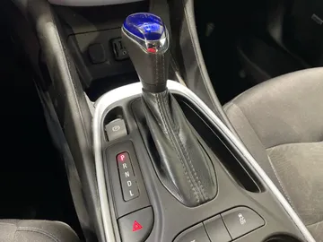 2019 Chevrolet Volt - image 24