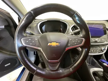 2019 Chevrolet Volt - image 22
