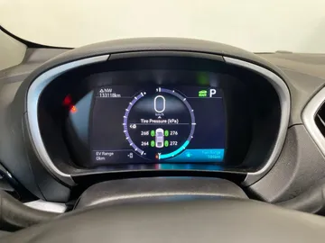 2019 Chevrolet Volt - image 17