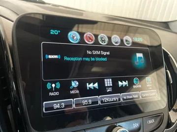 2018 Chevrolet Volt - image 28
