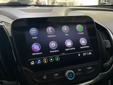 2019 Chevrolet Volt - image 8