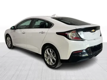 2019 Chevrolet Volt - image 11