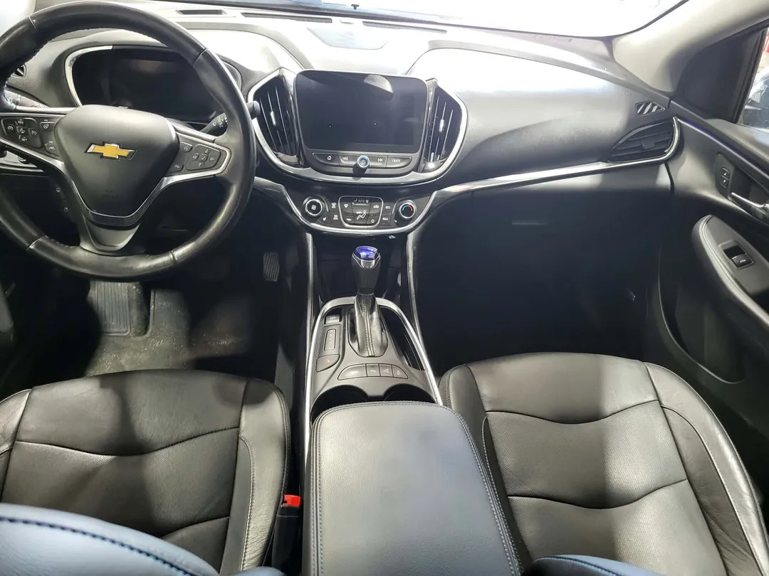 2017 Chevrolet Volt — photo 8
