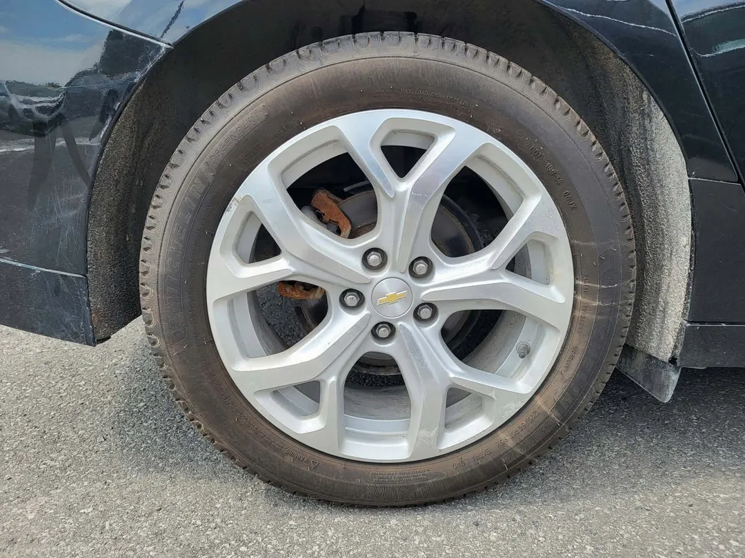 2017 Chevrolet Volt — photo 6