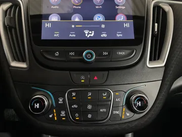 2024 Chevrolet Malibu - image 20