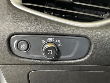 2024 Chevrolet Malibu - image 16