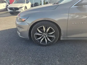 2018 Chevrolet Malibu - image 7