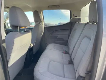 2020 Chevrolet Colorado - image 15