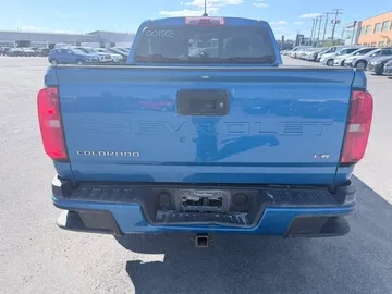 2022 Chevrolet Colorado - image 4