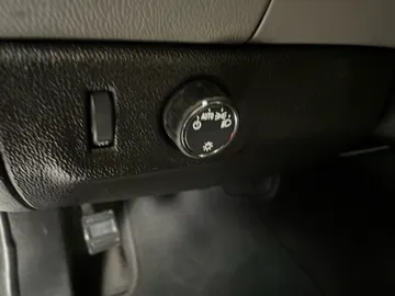 2020 Chevrolet Colorado - image 17