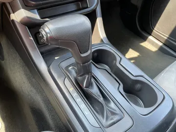2018 Chevrolet Colorado - image 27