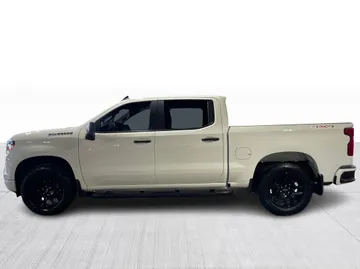 2024 Chevrolet Silverado 1500 - image 10