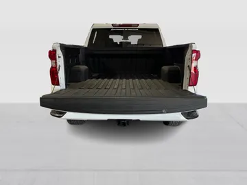 2024 Chevrolet Silverado 1500 - image 13